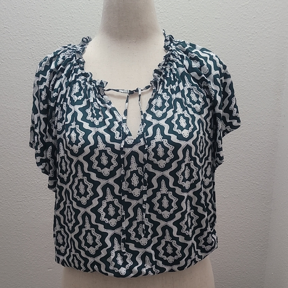 LOFT Green and White Geometric Blouse